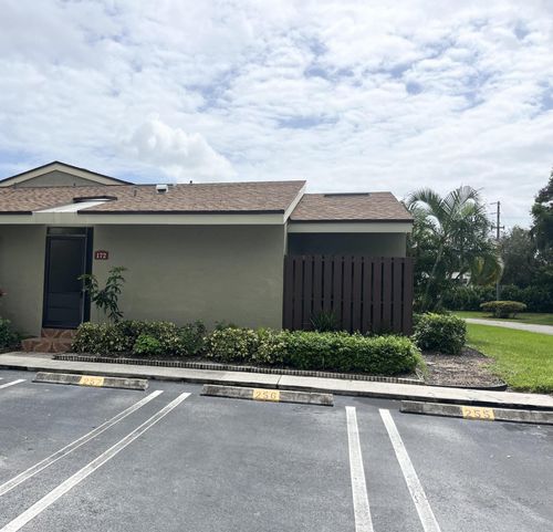 172 Meadows Dr, Boynton Beach, FL, 33436-9127 | Card Image