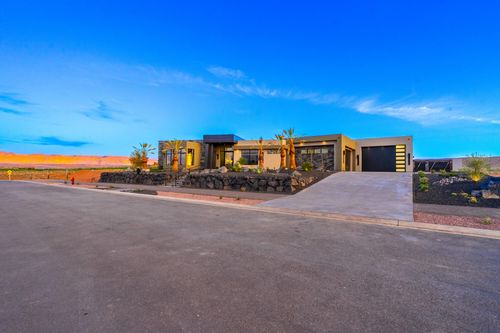 5657 Scattered Stars Way, Hurricane, UT, 84737 | Card Image