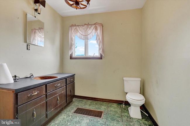 9 Church St, House other with 3 bedrooms, 2 bathrooms and null parking in GLEN ROCK PA | Image 20