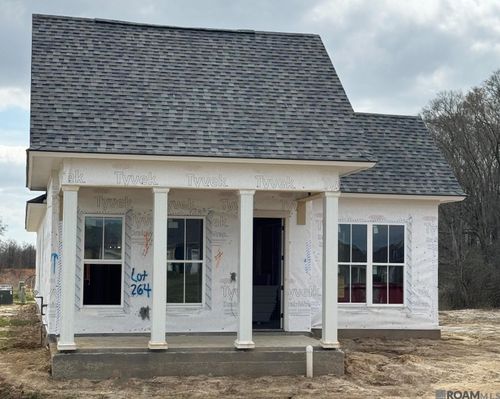 1224 Applewood Dr, Zachary, LA, 70791-7880 | Card Image