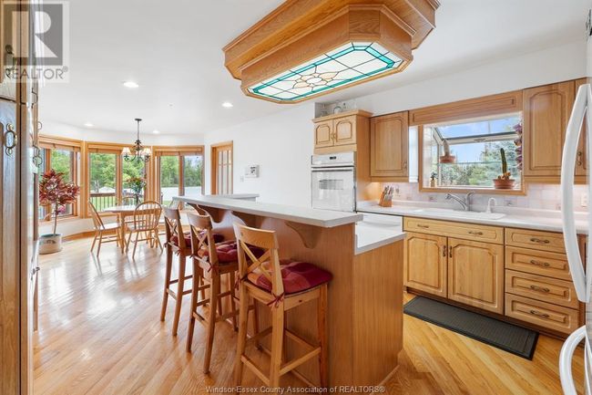 5569 Concession Rd 5 N, House other with 6 bedrooms, 3 bathrooms and null parking in Amherstburg ON | Image 11
