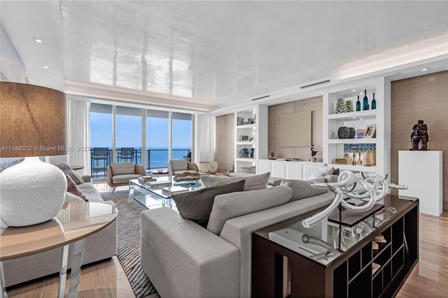 UNIT-1002S - 360 Ocean Dr, Condo with 4 bedrooms, 6 bathrooms and null parking in Key Biscayne FL | Image 6