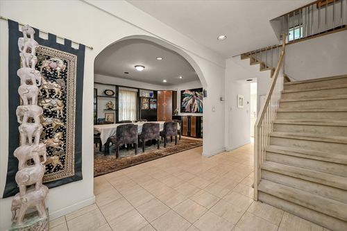 115 Central Ave, Lawrence, NY, 11559-1308 | Card Image