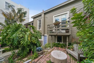 267 Chattanooga Street, Home with 6 bedrooms, 2 bathrooms and 3 parking in San Francisco CA | Image 2