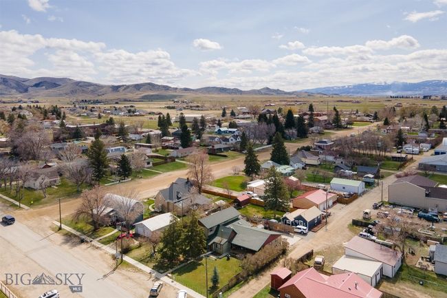 106 E Hamilton St, House other with 3 bedrooms, 3 bathrooms and null parking in Sheridan MT | Image 42