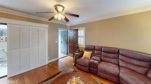 apt-11-4345 W 154th St, Lawndale, CA, 90260-2156 | Card Image