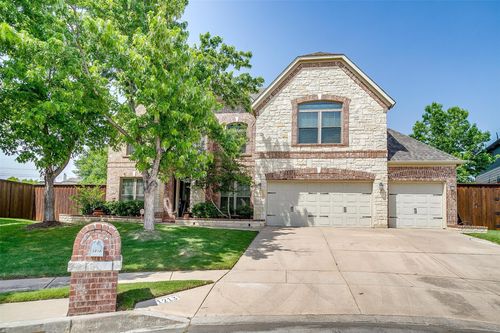 1213 Hackworth St, Roanoke, TX, 76262-6420 | Card Image