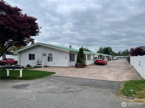 109 4th Ave Se, Pacific, WA, 98047-1347 | Card Image