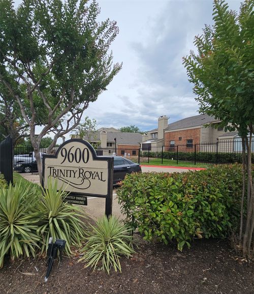612-9600 Royal Ln, Dallas, TX, 75243-7674 | Card Image