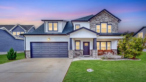 1109 Michaela Cir, Clarksville, TN, 37043-2585 | Card Image