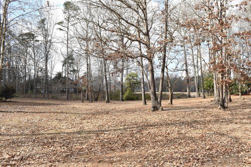 50 N Lake Cir, Manning, SC, 29102-9501 | Card Image