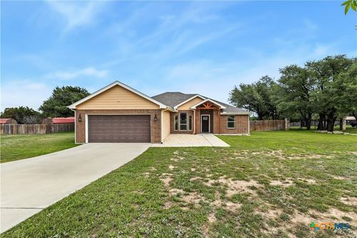 301 Sunrise Hls, Lampasas, TX, 76550-4051 | Card Image