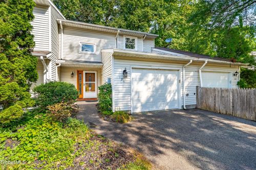 125 Tallow Wood Dr, Clifton Park, NY, 12065-2813 | Card Image