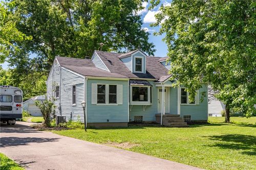 945 S Linden Avenue, Miamisburg, OH, 45342 | Card Image