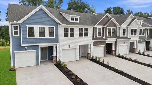 502 W Norvell Ct, Spartanburg, SC, 29307-2100 | Card Image