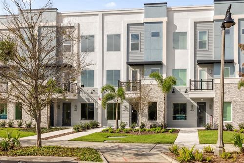 415 Mike Roberto Way, OVIEDO, FL, 32765-4804 | Card Image