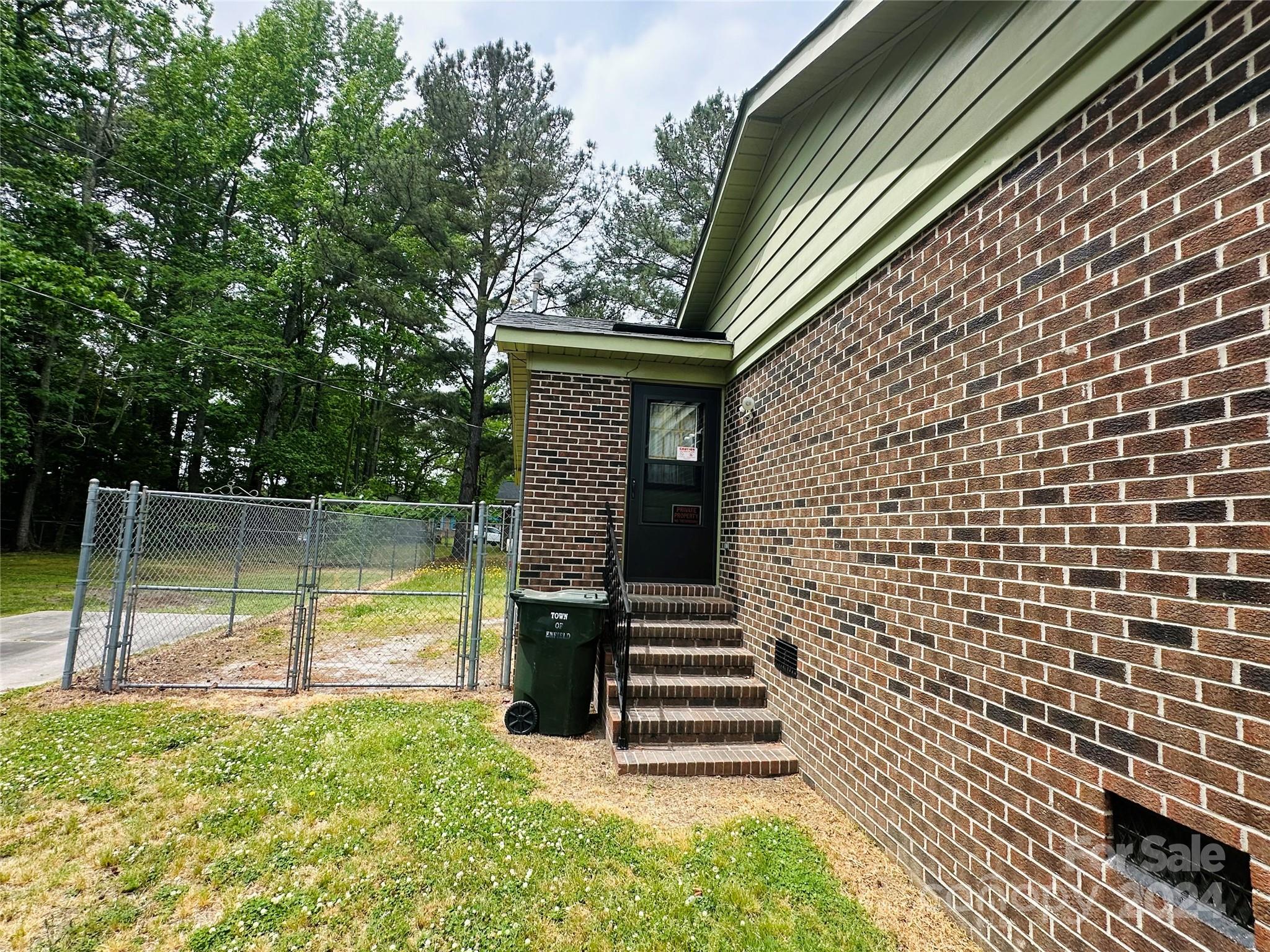 Residential in Enfield 2