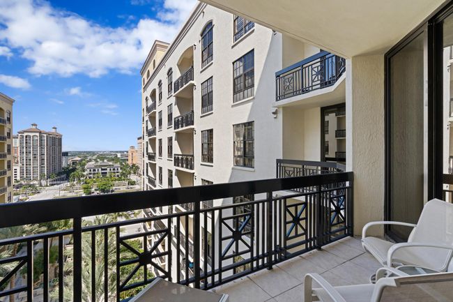 UNIT-1417 - 801 S Olive Ave, Condo with 2 bedrooms, 2 bathrooms and null parking in West Palm Beach FL | Image 19