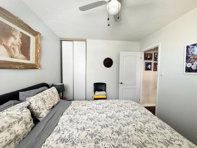 425 Hansen Rd N, House other with 4 bedrooms, 3 bathrooms and 4 parking in Brampton ON | Image 21