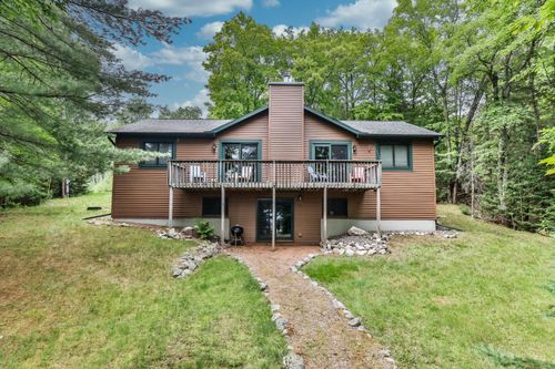 8428 W Rock Lake Rd, Winchester, WI, 54557-9428 | Card Image