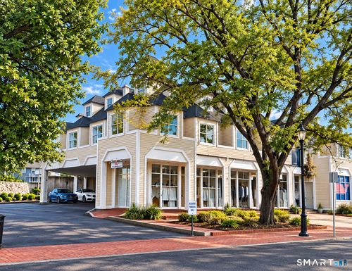 4-90 Main St, Westport, CT, 06880-3419 | Card Image