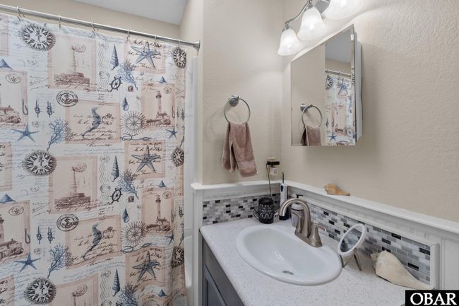 427 Harbour View Dr, House other with 3 bedrooms, 2 bathrooms and null parking in Kill Devil Hills NC | Image 8