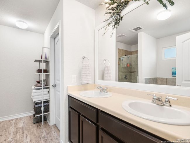 432 Salt Frk, House other with 3 bedrooms, 3 bathrooms and null parking in Cibolo TX | Image 21