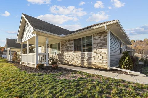 745 Whitetail Loop, Newark, OH, 43055-4294 | Card Image