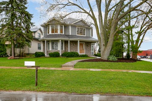 831 Yale Ave, Villa Park, IL, 60181-1235 | Card Image