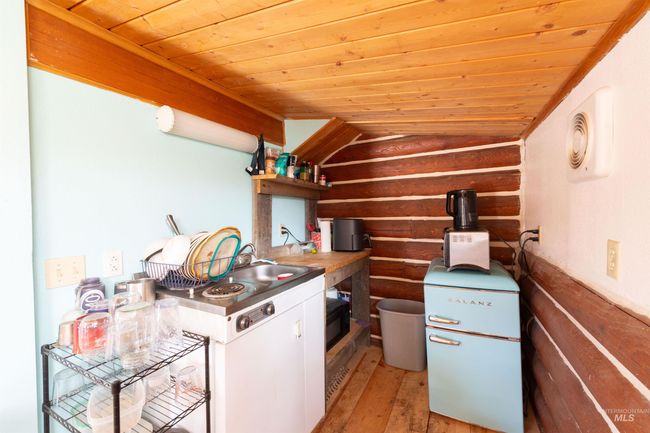 130 Valley Creek Rd, House other with 3 bedrooms, 3 bathrooms and 1 parking in Stanley ID | Image 23