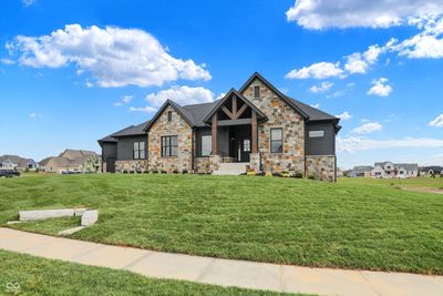 5035 Abington Way, House other with 5 bedrooms, 3 bathrooms and null parking in Zionsville IN | Image 3