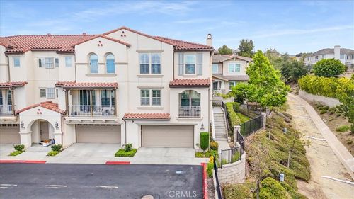 18664 Putting Green, Yorba Linda, CA, 92886 | Card Image