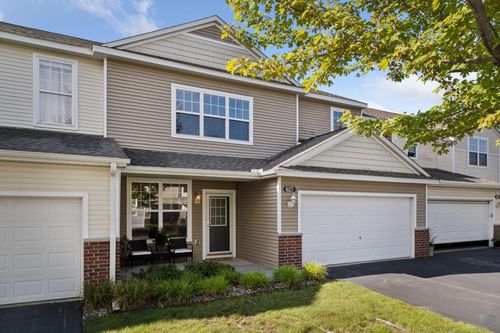 627 Ravencroft Rd, Waconia, MN, 55387-4555 | Card Image