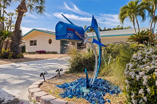 290 1st St W, TIERRA VERDE, FL, 33715-1703 | Card Image