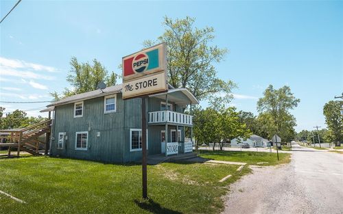 108 College Ave, Licking, MO, 65542-9878 | Card Image