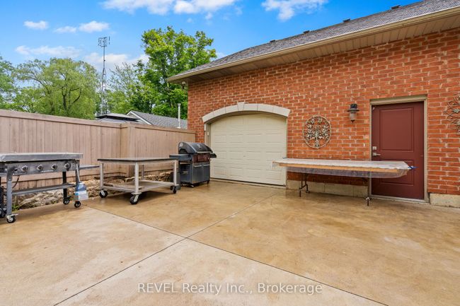3676 Rebstock Rd, House other with 5 bedrooms, 4 bathrooms and 13 parking in Crystal Beach ON | Image 34