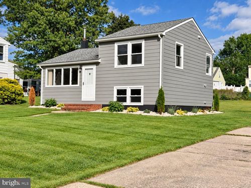 1405 Griffith Ave, BURLINGTON, NJ, 08016-3653 | Card Image
