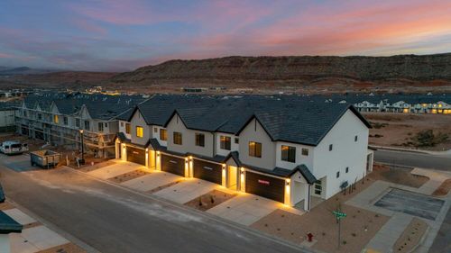 3015-1697 S Ripple Rock Dr, Washington, UT, 84780-3686 | Card Image