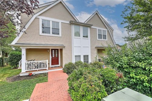 187 Washington Rd, Barrington, RI, 02806-1842 | Card Image