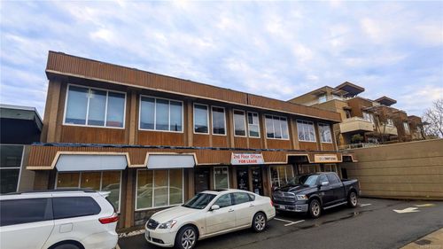 205-7169 West Saanich Rd, Central Saanich, BC, V8M1P7 | Card Image