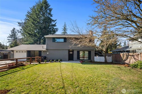 119 164th Avenue Ne, Bellevue, WA, 98008 | Card Image