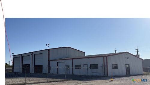 11895 W Interstate 10, Marion, TX, 78124-6510 | Card Image