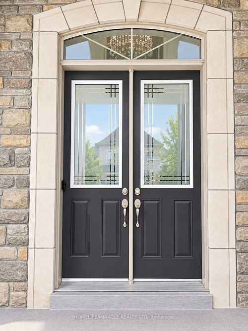 11 Hertonia St, Brampton, ON, L6P4E6 | Card Image