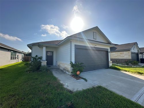 122 Tejas Village Pkwy, Beasley, TX, 77417-5012 | Card Image