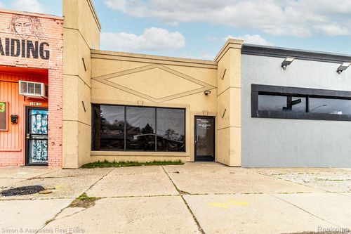 19606 Joy Rd, Detroit, MI, 48228-2927 | Card Image