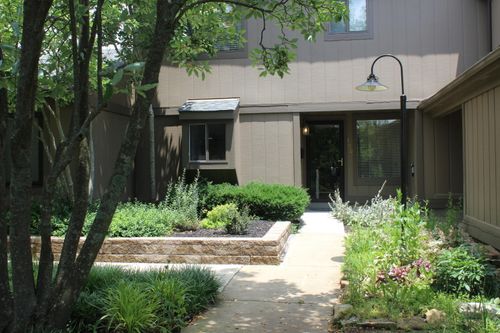100-500 Laketower Dr, Lexington, KY, 40502-2677 | Card Image