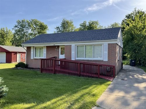 14180 Huron St, Taylor, MI, 48180-6313 | Card Image