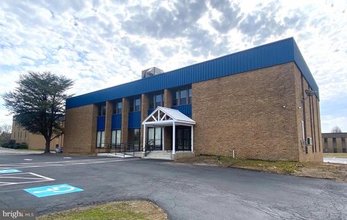 1212 Baltimore Pike, CHADDS FORD, PA, 19317-7377 | Card Image