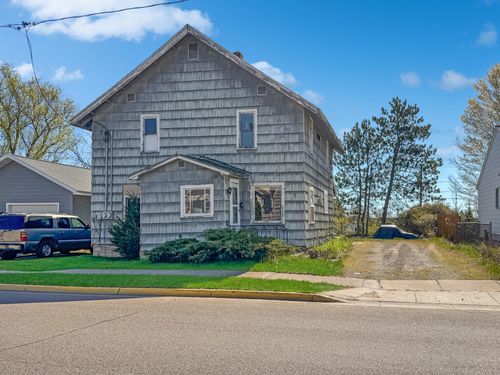 628 Thayer St, Rhinelander, WI, 54501 | Card Image