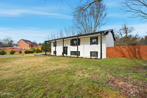 107 Sunset Cir, Jonesborough, TN, 37659-5750 | Card Image